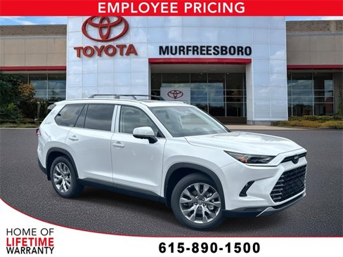 Used 2025 Toyota Grand Highlander FWD image 1