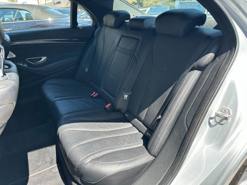 Used 2016 Mercedes-Benz S 550 Sedan image 32