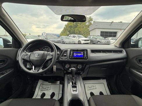 Used 2020 Honda HR-V LX image 36