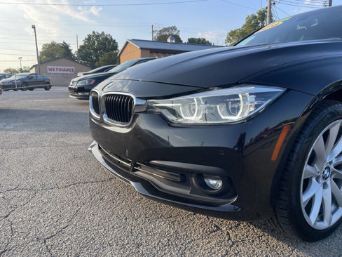 Used 2018 BMW 320i xDrive Sedan image 10