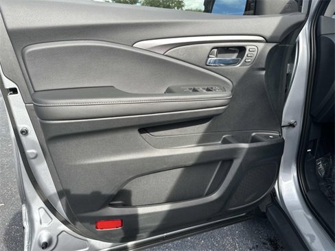 New 2026 Honda Ridgeline RTL image 17