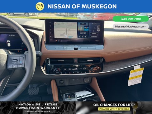 New 2026 Nissan Rogue Platinum image 18