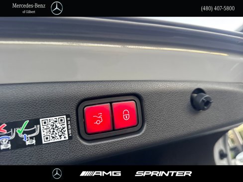 New 2026 Mercedes-Benz E 53 AMG e 4MATIC Sedan image 8