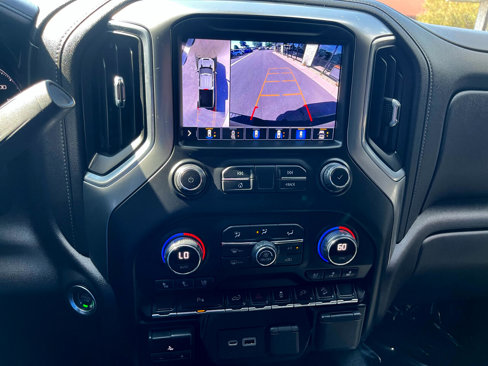 Used 2021 Chevrolet Silverado 2500 LTZ w/ LTZ Plus Package image 15