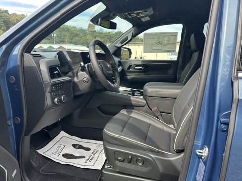 New 2026 Chevrolet Tahoe Premier image 8