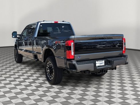 New 2026 Ford F350 4x4 Crew Cab Super Duty image 5
