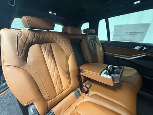 New 2026 BMW X7 xDrive40i w/ Executive Package image 22
