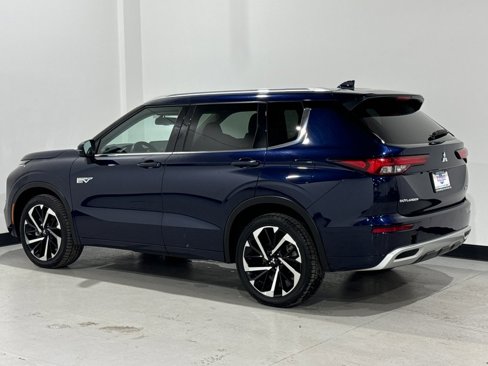 Used 2023 Mitsubishi Outlander SEL image 41