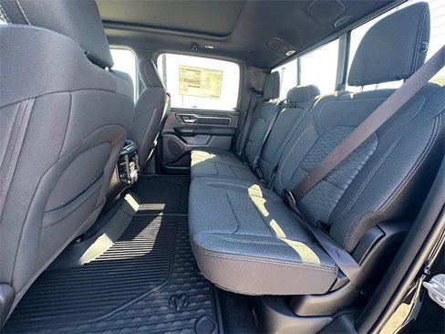 New 2026 RAM 1500 4x4 Crew Cab image 14