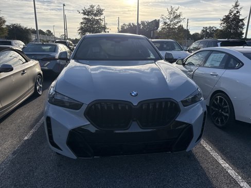 New 2026 BMW X6 xDrive40i w/ Climate Comfort Package image 2
