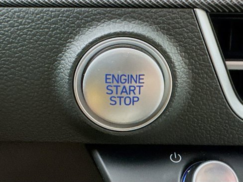 Certified 2025 Hyundai Sonata SE image 32