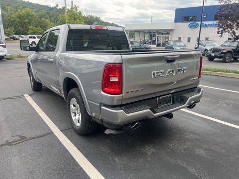 New 2026 RAM 1500 4x4 Crew Cab image 3
