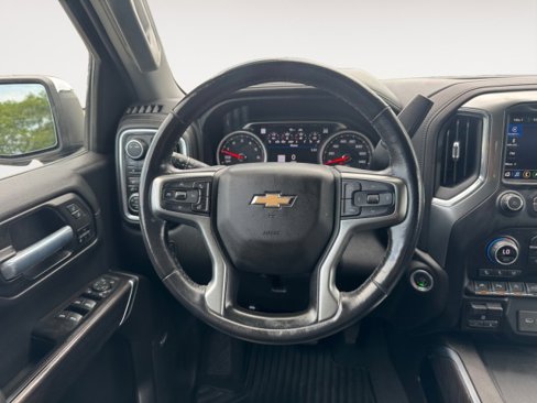 Used 2021 Chevrolet Silverado 1500 LTZ w/ Technology Package image 12