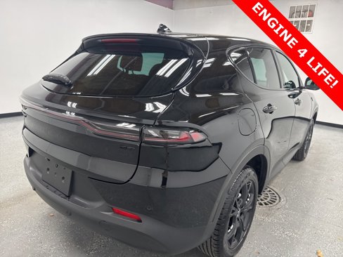 Used 2024 Dodge Hornet GT w/ GT Blacktop Package image 3