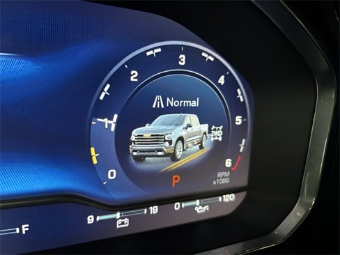 Used 2023 Chevrolet Silverado 1500 High Country w/ Technology Package image 30