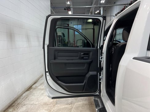 New 2024 RAM 2500 Tradesman w/ Towing Technology Group image 29