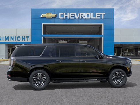 New 2026 Chevrolet Suburban Z71 image 5