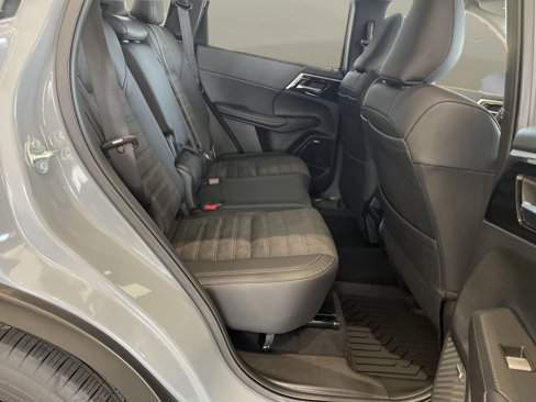 New 2025 Mitsubishi Outlander Trail Edition image 15