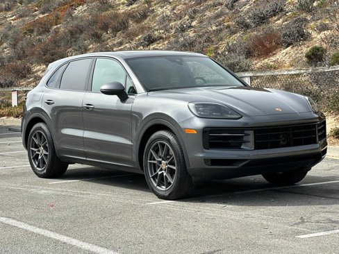Used 2024 Porsche Cayenne image 9