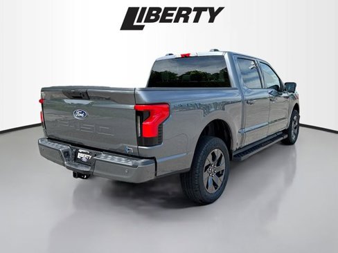 New 2025 Ford F150 Lightning Flash image 7
