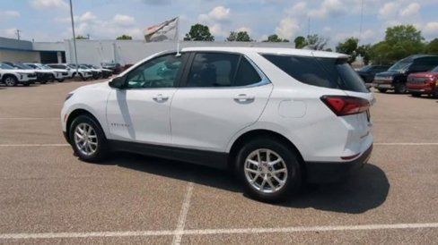 Used 2024 Chevrolet Equinox LT image 6