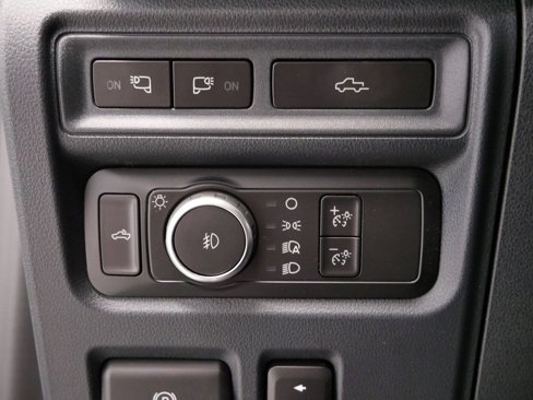 Used 2022 Ford F150 Lariat w/ FX4 Off-Road Package image 26