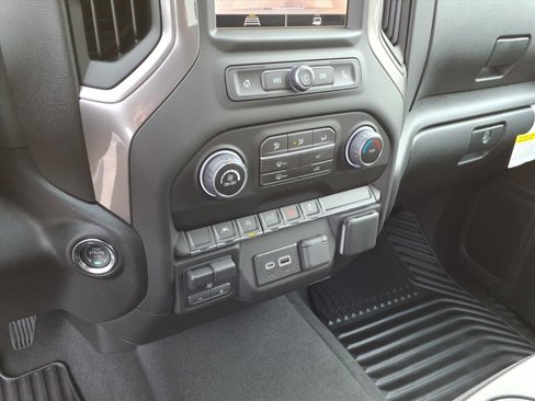 New 2026 Chevrolet Silverado 1500 Custom image 15