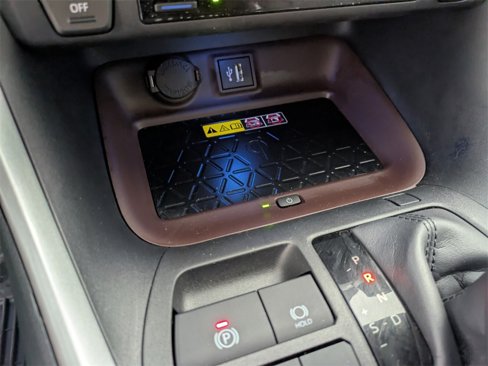 Used 2025 Toyota RAV4 Limited image 26
