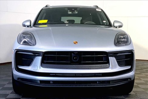 New 2026 Porsche Macan image 10