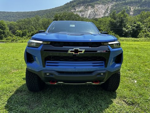 New 2025 Chevrolet Colorado ZR2 image 2