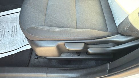 Used 2025 Chevrolet Trax LS image 15