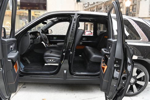 Certified 2024 Rolls-Royce Cullinan image 7