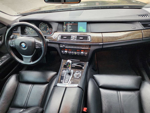 Used 2012 BMW 750Li image 11