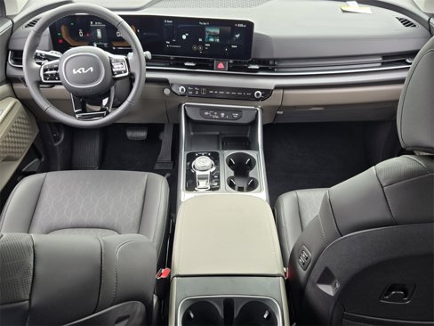 New 2026 Kia Carnival EX image 9