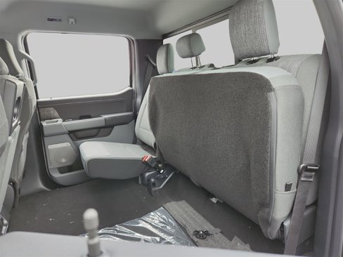 New 2025 Ford F350 XLT w/ Black Appearance Package image 11