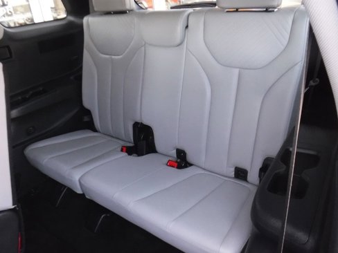 Used 2024 Hyundai Palisade SEL image 40