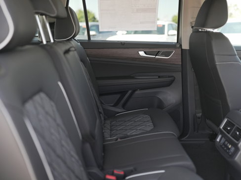 New 2026 Volkswagen Atlas SEL Premium R-Line image 24