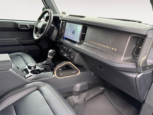 New 2025 Ford Bronco Badlands image 10