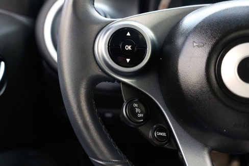 Used 2018 smart fortwo electric drive w/ Sport Package image 20