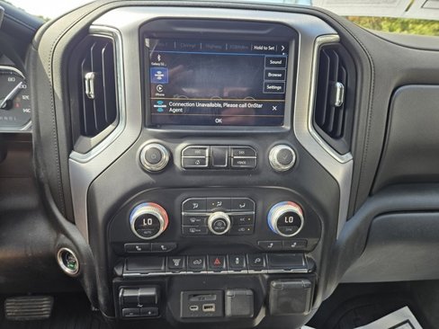 Used 2021 GMC Sierra 2500 SLE w/ SLE Value Package; image 17