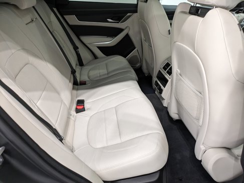 Used 2025 Jaguar F-PACE R-Dynamic S image 22