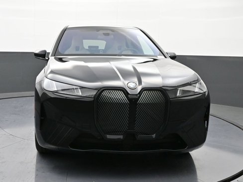 New 2026 BMW iX xDrive45 image 2