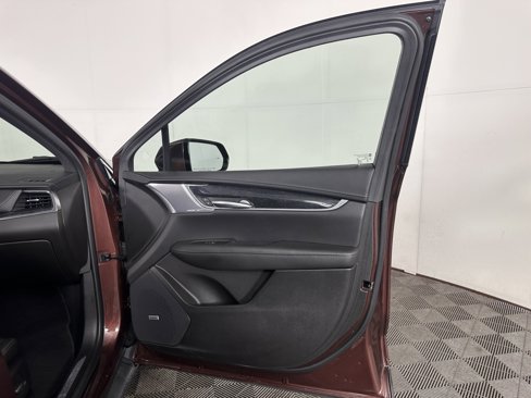 Certified 2023 Cadillac XT5 Premium Luxury image 39