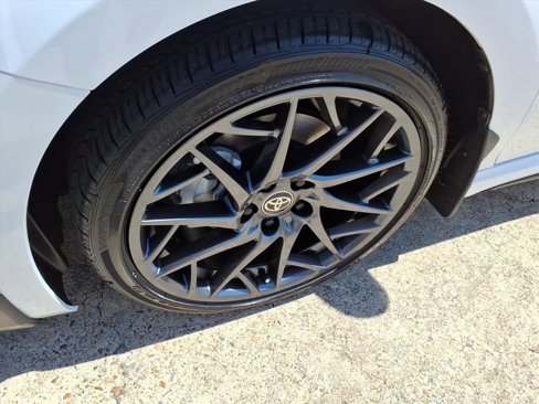 New 2025 Toyota Camry SE image 10