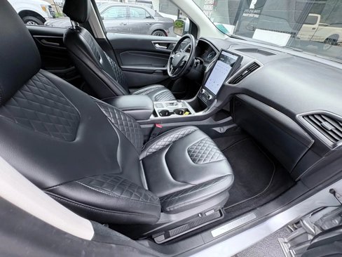 Used 2023 Ford Edge Titanium image 21
