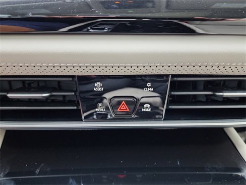 New 2026 Volkswagen Atlas SE image 23