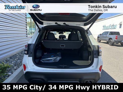 New 2025 Subaru Forester Premium image 4