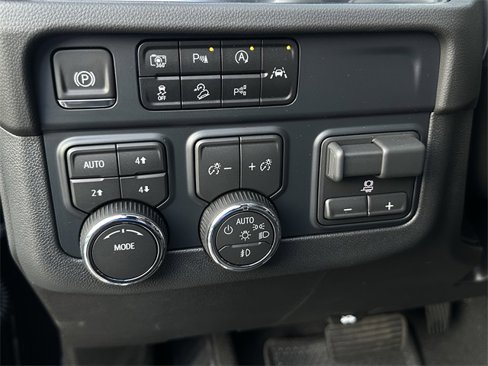 New 2026 Chevrolet Tahoe Z71 w/ Sun And Tow Package image 17