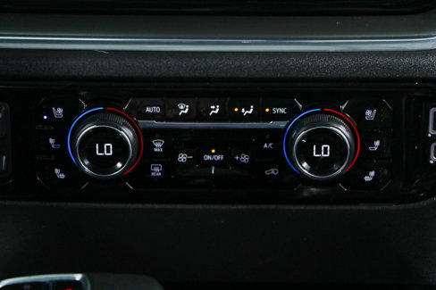 Used 2023 Chevrolet Silverado 1500 High Country image 21