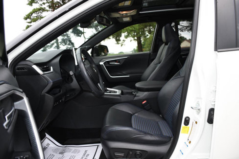 Used 2020 Toyota RAV4 XSE image 10